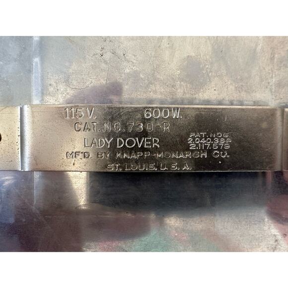 Vtg Boudoir Iron Press Electric Lady Dover St Louis USA Intimates Handkerchiefs - Picture 3 of 8